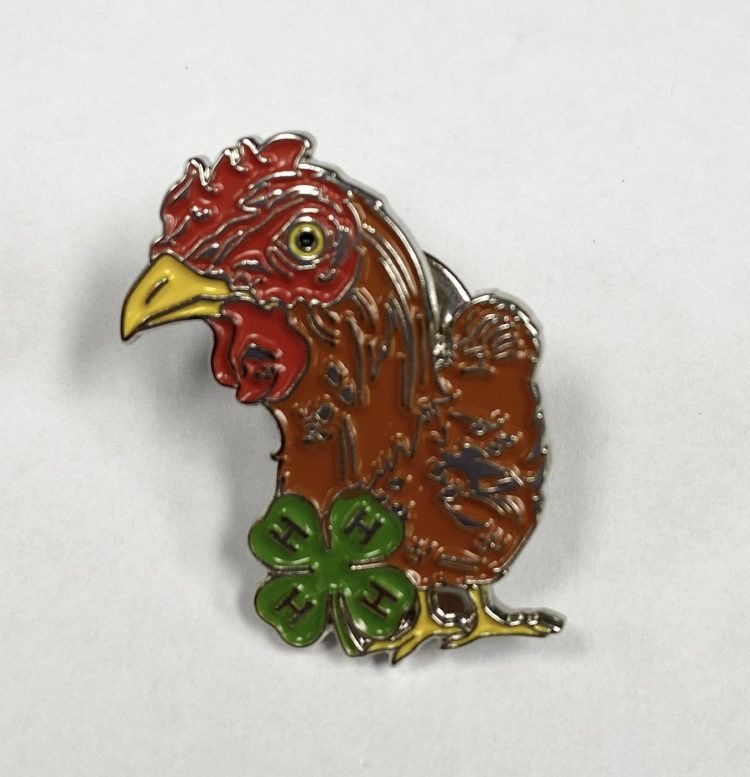 4-H lapel pin - chicken and 4-H logo